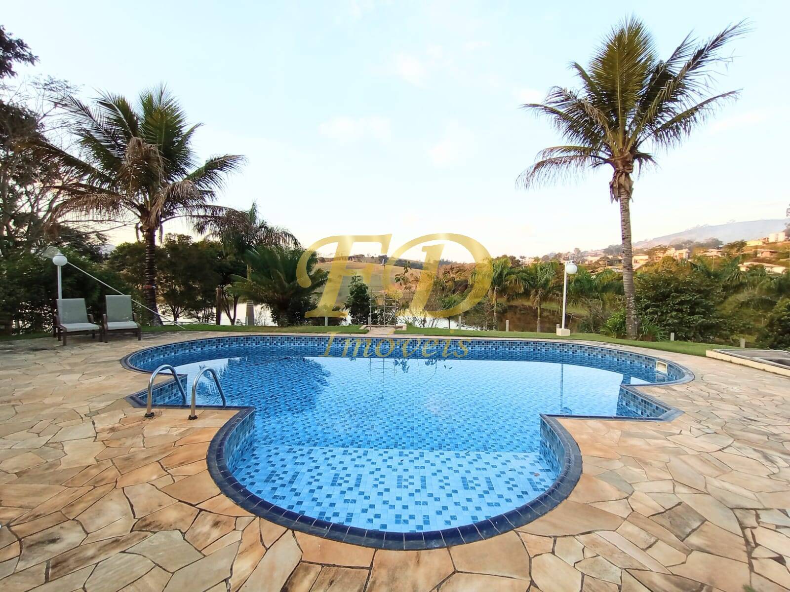 Chácara à venda com 4 quartos, 380m² - Foto 66