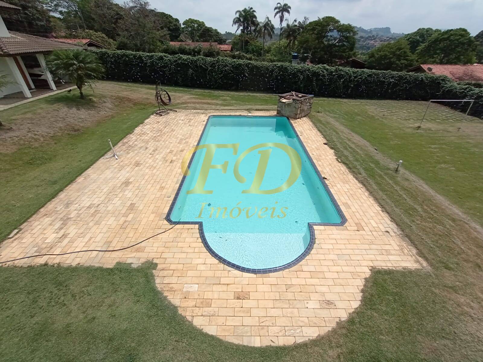 Chácara à venda com 3 quartos, 240m² - Foto 11