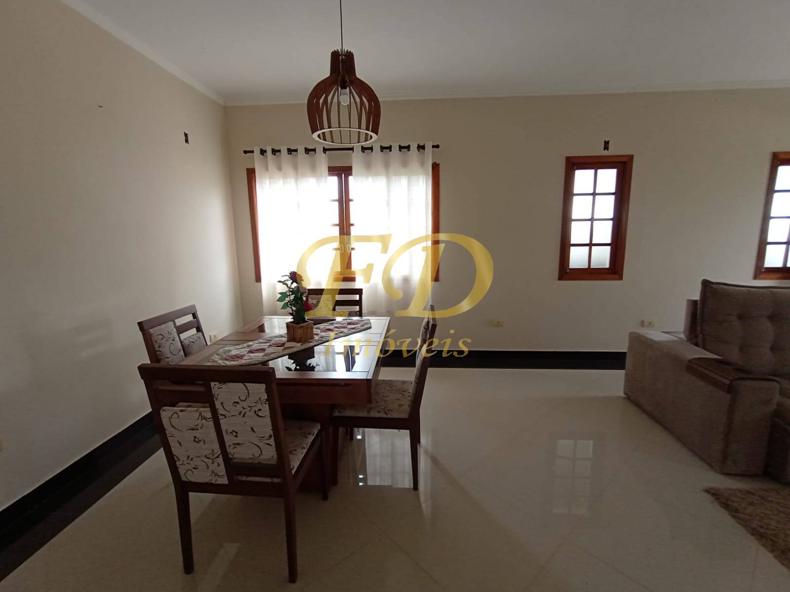 Chácara à venda com 3 quartos, 240m² - Foto 18