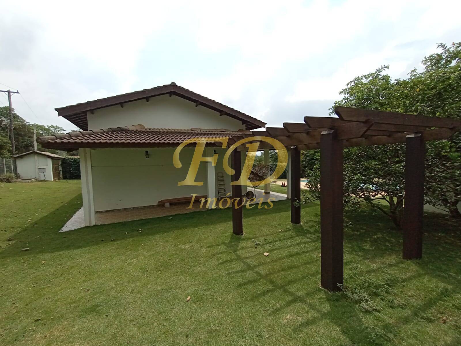 Chácara à venda com 3 quartos, 240m² - Foto 17
