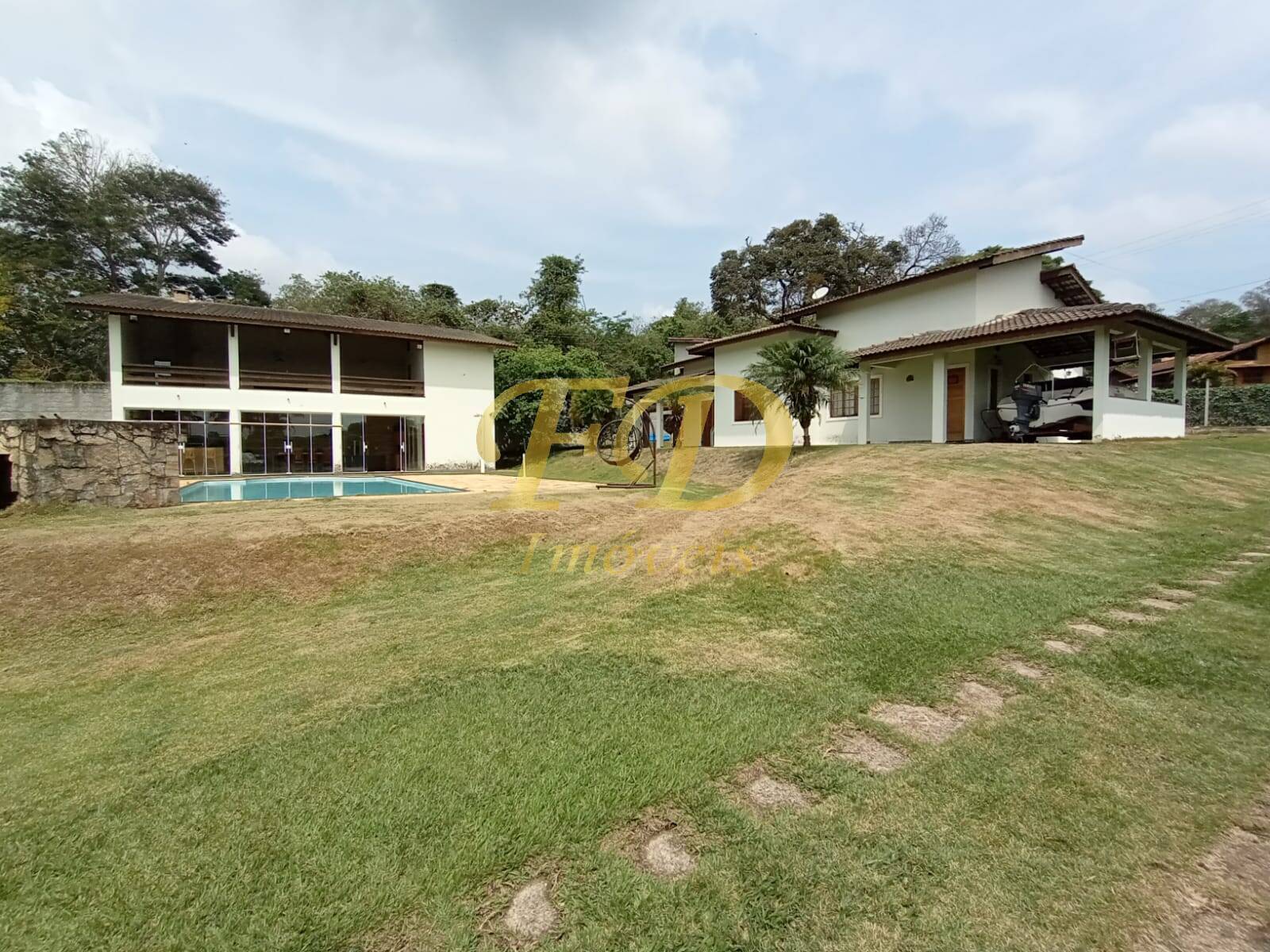 Chácara à venda com 3 quartos, 240m² - Foto 14