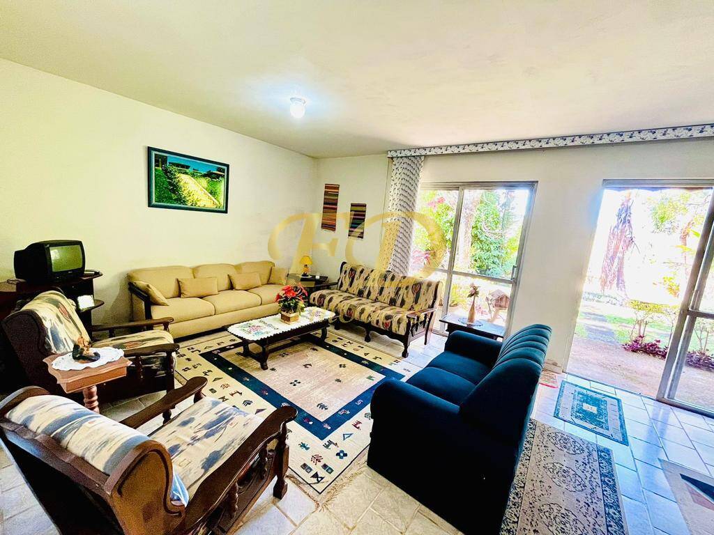 Chácara, 6 quartos, 2900 m² - Foto 2