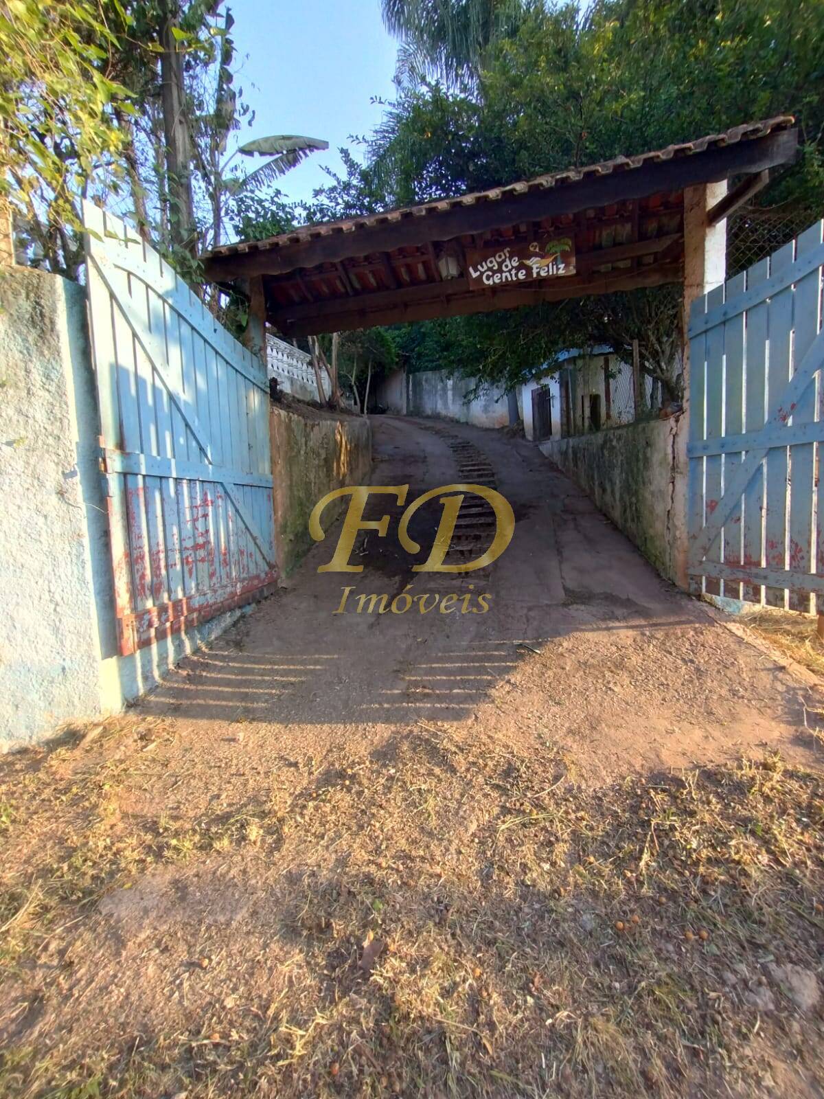 Chácara à venda e aluguel com 3 quartos, 160m² - Foto 23