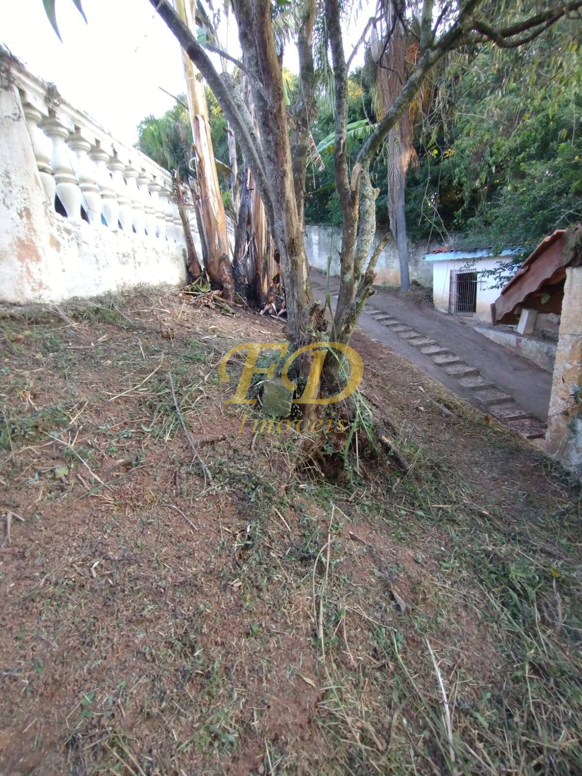 Chácara à venda e aluguel com 3 quartos, 160m² - Foto 25