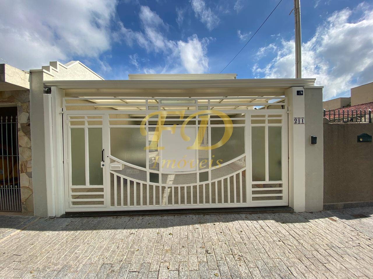 Casa, 4 quartos, 220 m² - Foto 4