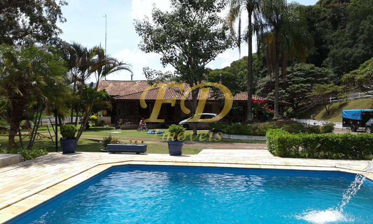 Sítio, 4 quartos, 6 hectares - Foto 1