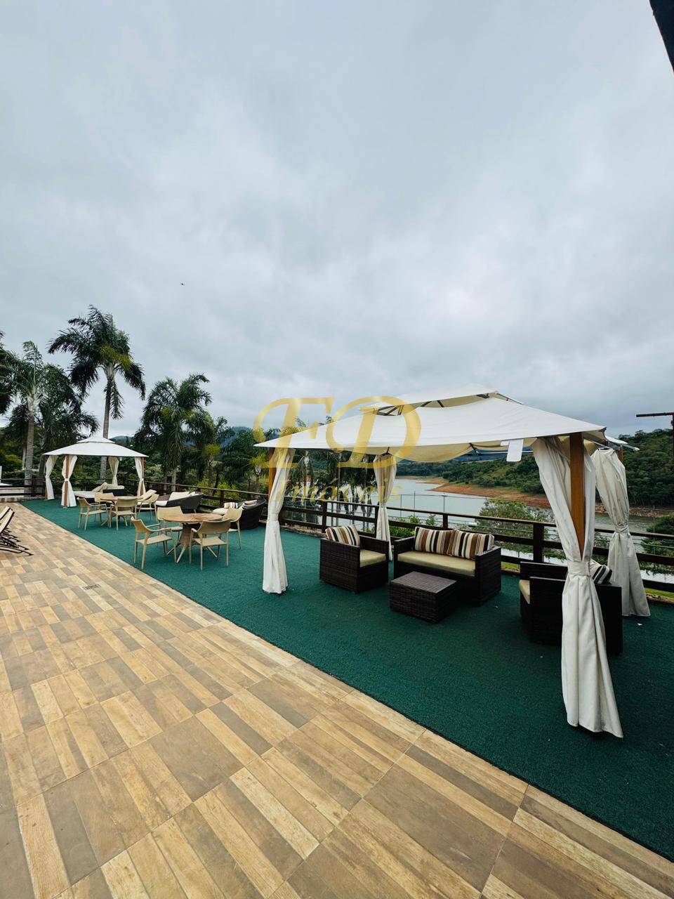 Casa, 9 quartos, 900 m² - Foto 1