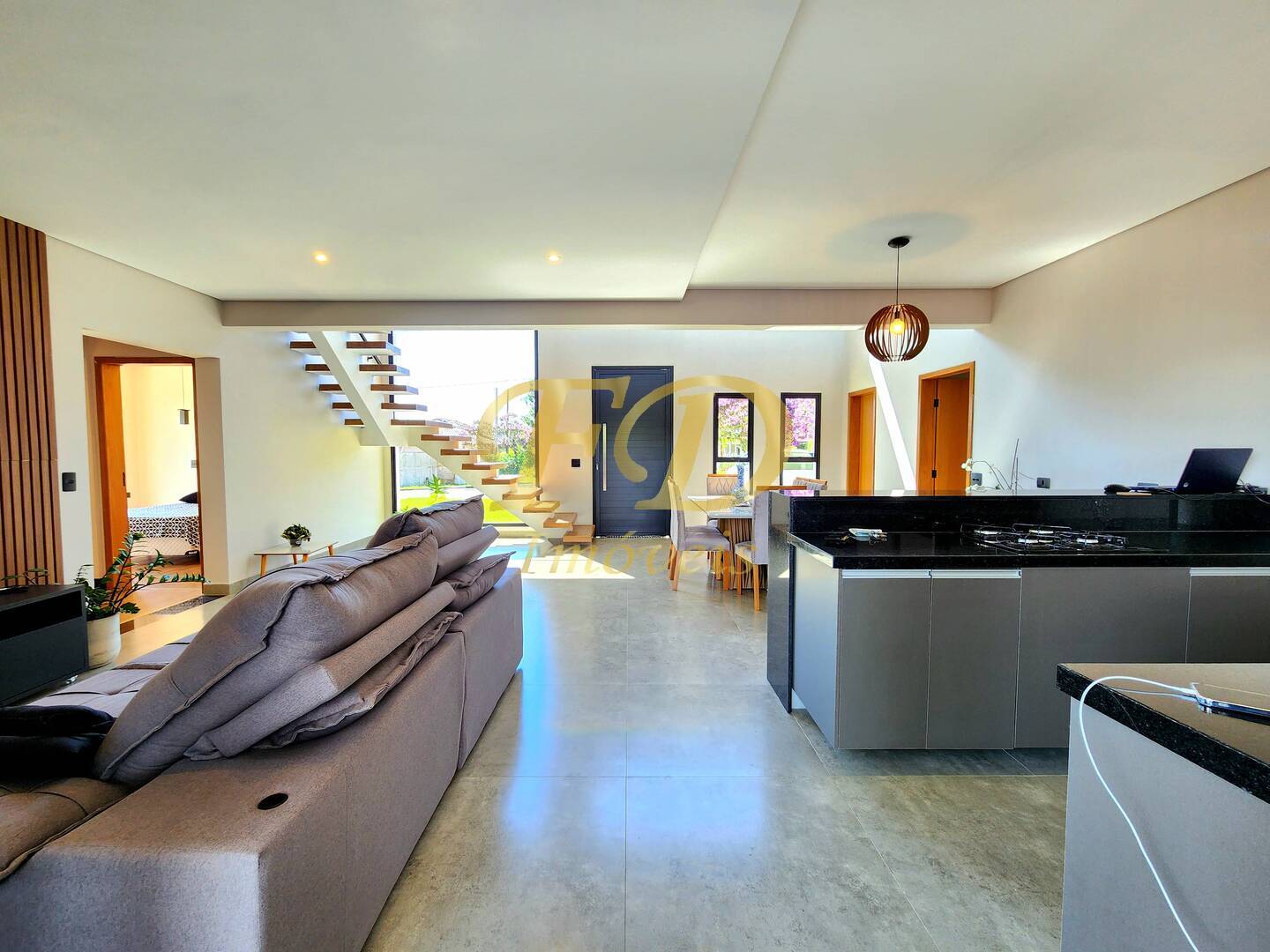 Casa, 3 quartos, 250 m² - Foto 2