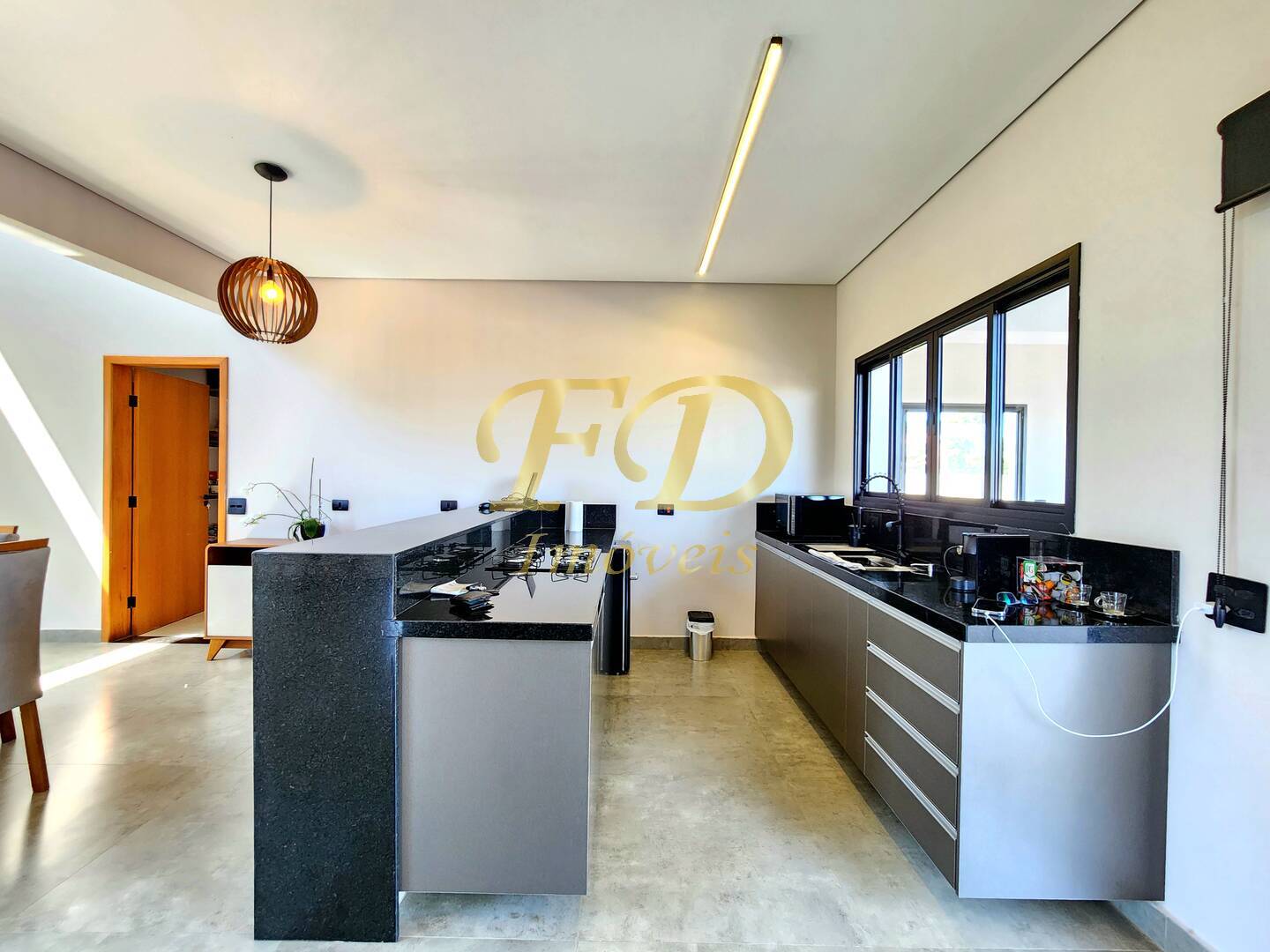 Casa, 3 quartos, 250 m² - Foto 4