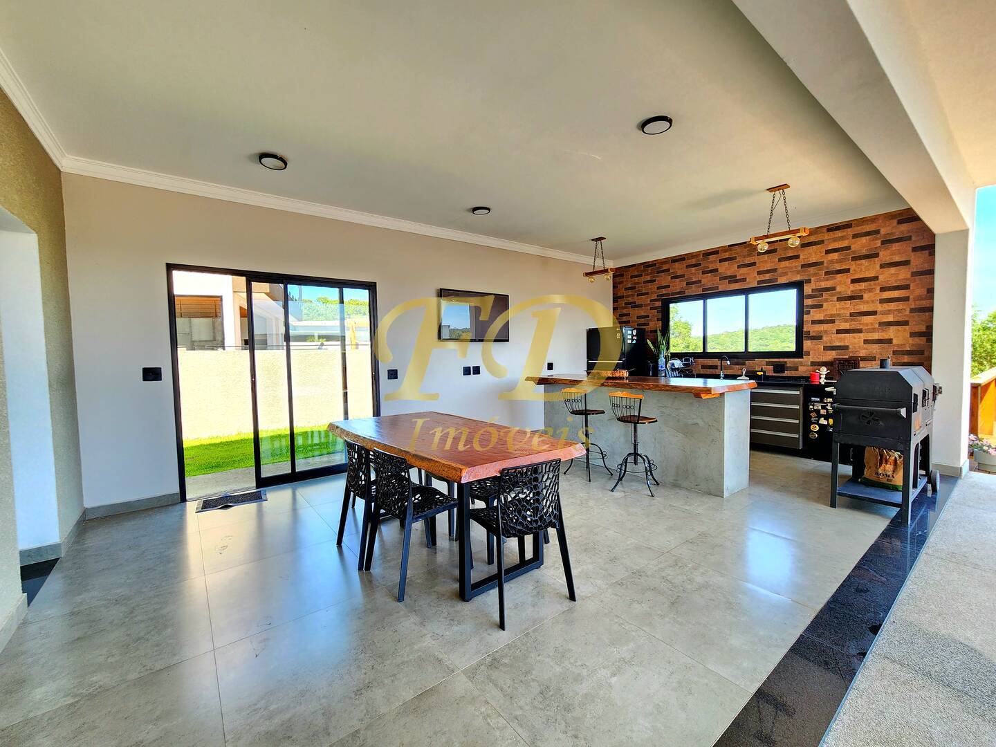 Casa, 3 quartos, 250 m² - Foto 34