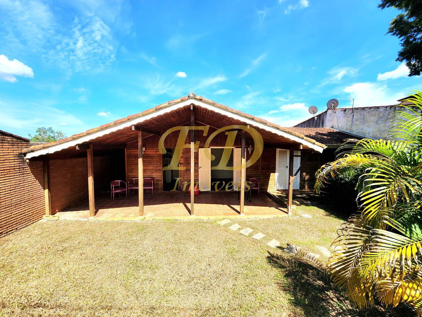 Casa, 3 quartos, 180 m² - Foto 1