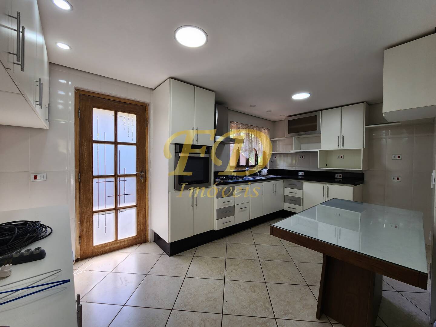 Casa, 4 quartos, 233 m² - Foto 8