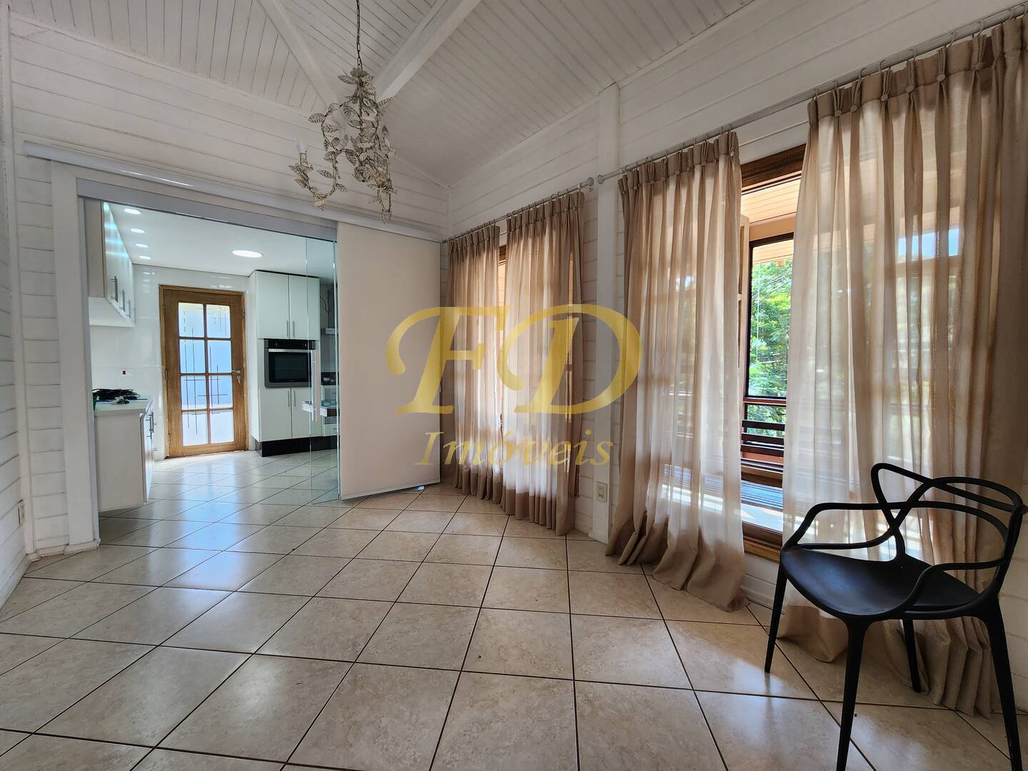 Casa, 4 quartos, 233 m² - Foto 10