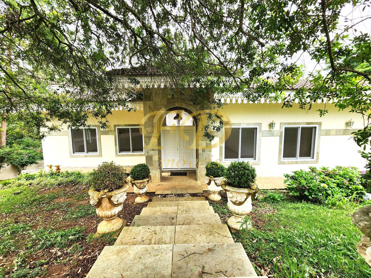 Casa, 4 quartos, 650 m² - Foto 2