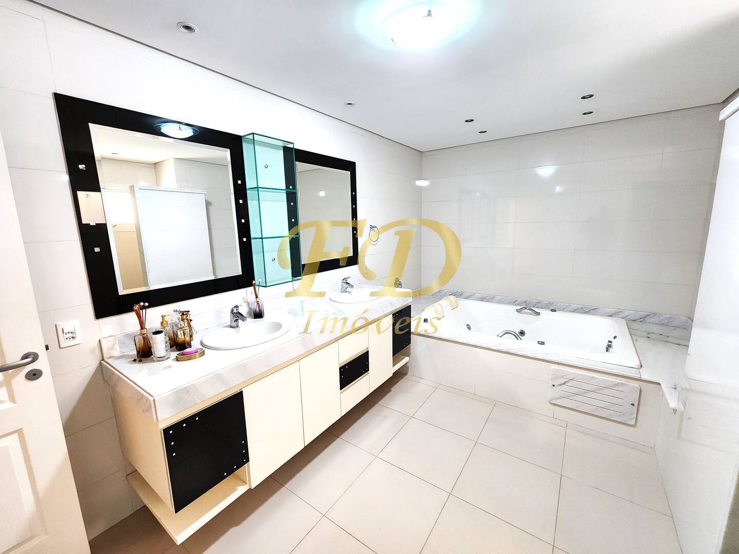 Casa, 4 quartos, 650 m² - Foto 35