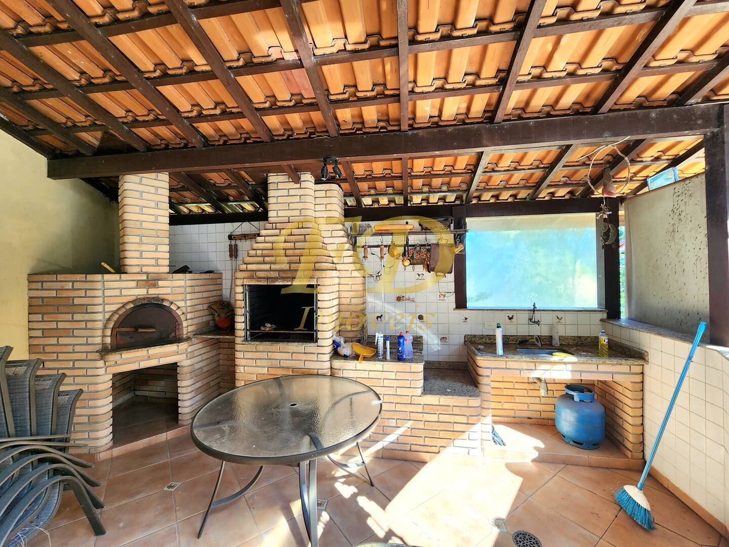 Casa, 4 quartos, 350 m² - Foto 4