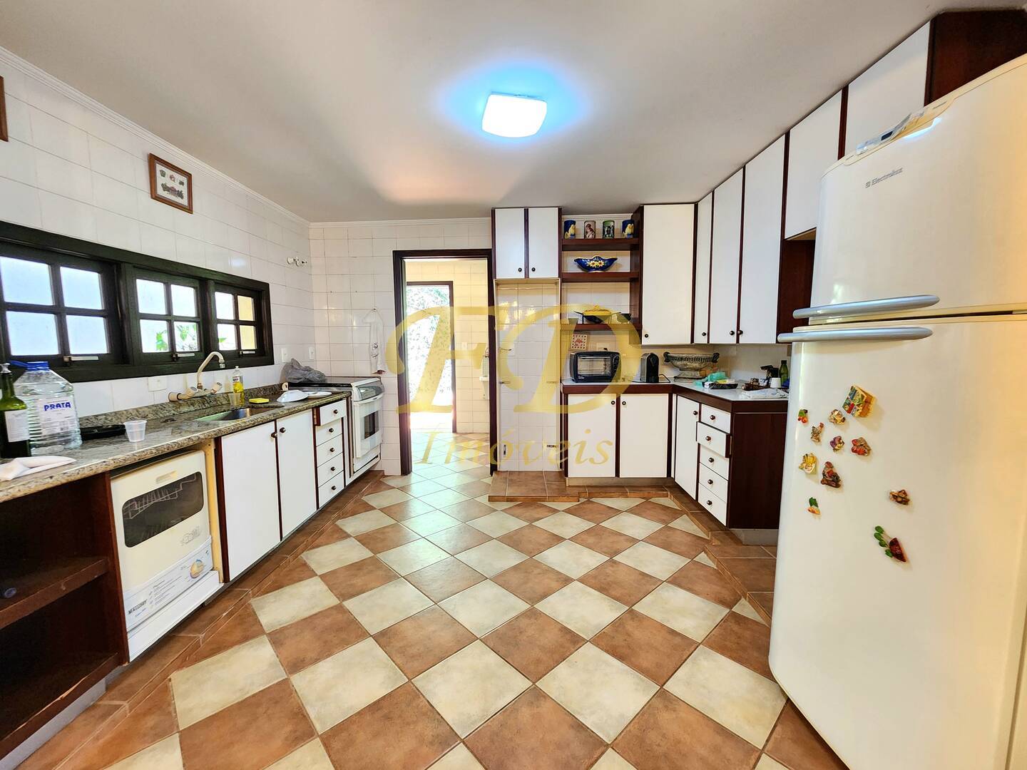 Casa, 4 quartos, 350 m² - Foto 28