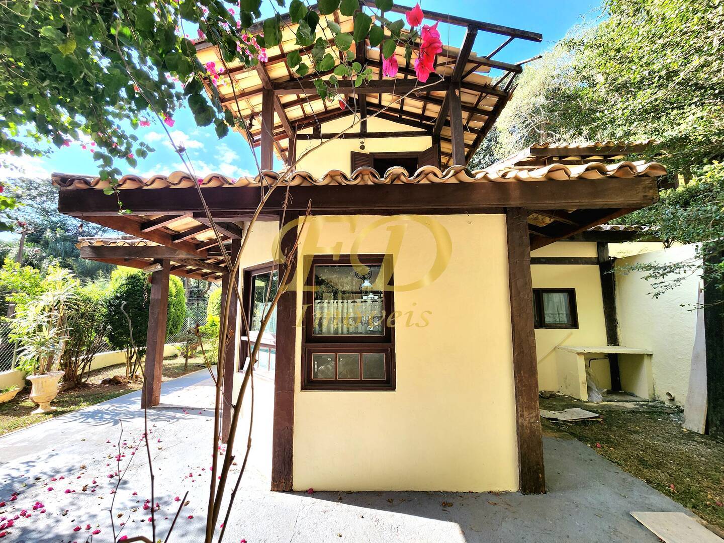 Casa, 3 quartos, 180 m² - Foto 2