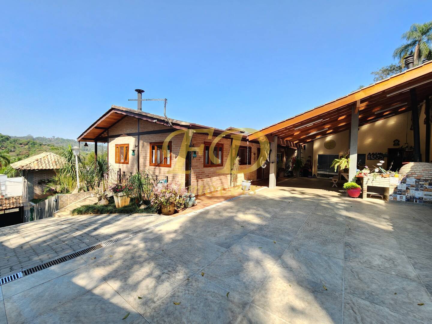 Casa, 3 quartos, 171 m² - Foto 2