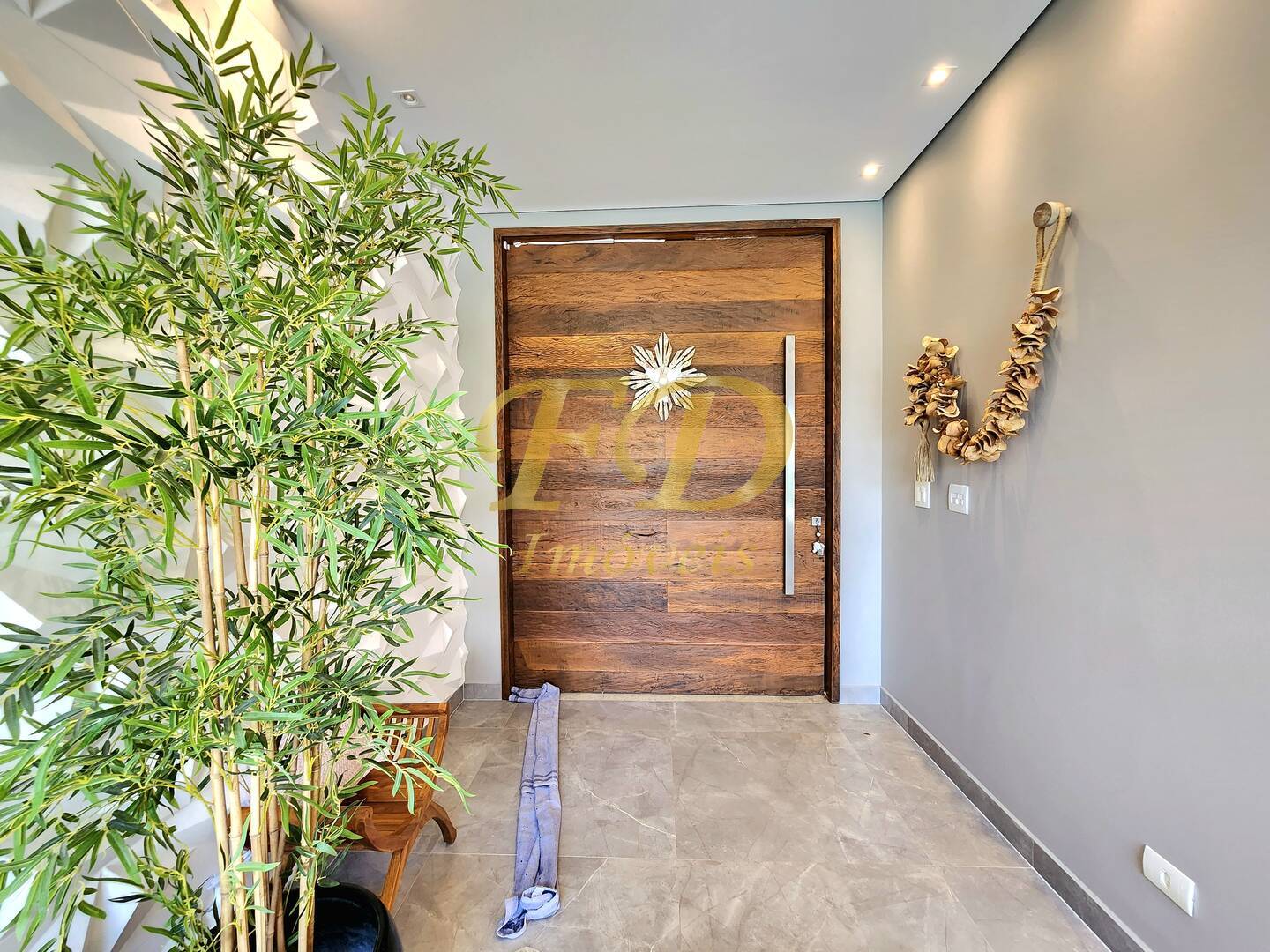 Casa, 4 quartos, 325 m² - Foto 9