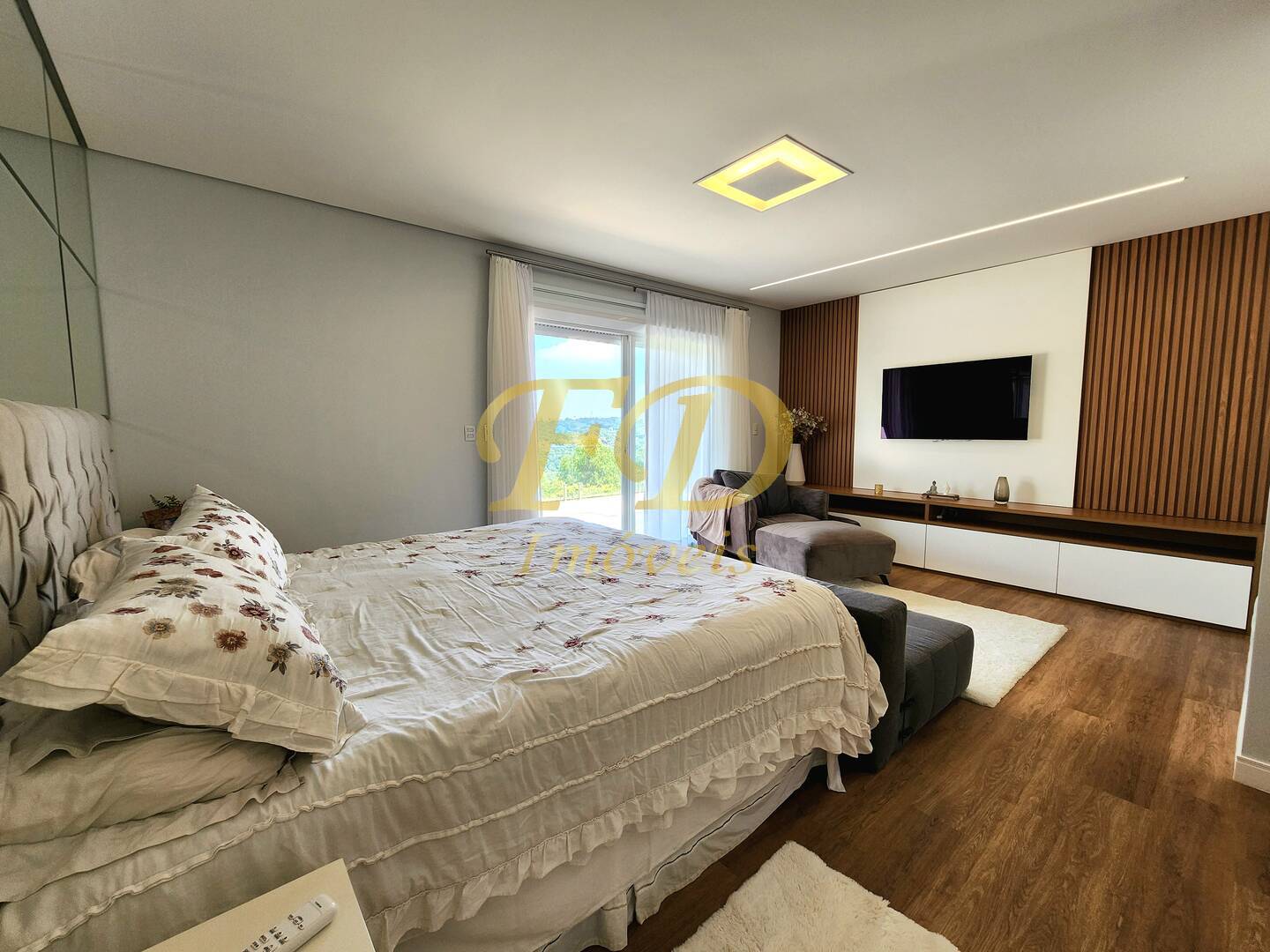 Casa, 4 quartos, 325 m² - Foto 30