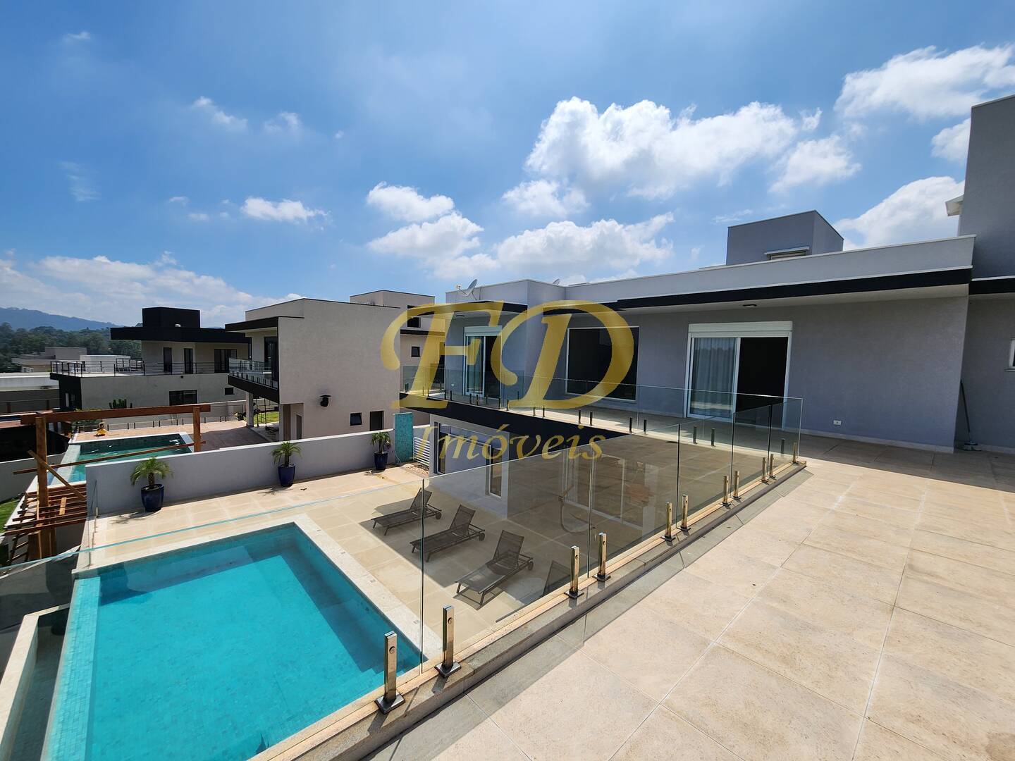 Casa, 4 quartos, 325 m² - Foto 39