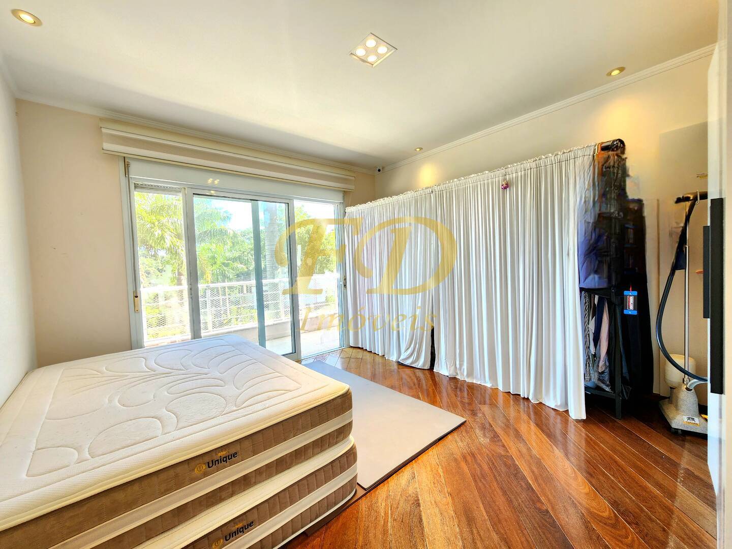 Casa, 3 quartos, 250 m² - Foto 21