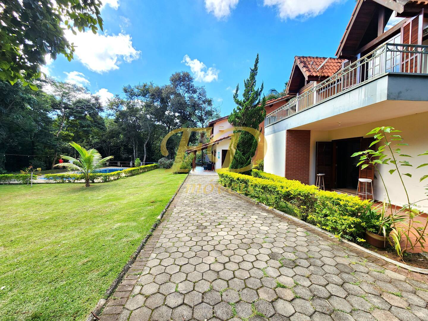 Casa, 7 quartos, 235 m² - Foto 10