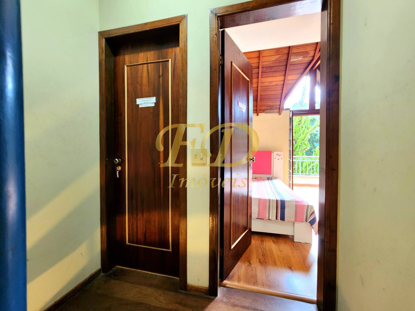 Casa, 7 quartos, 235 m² - Foto 19