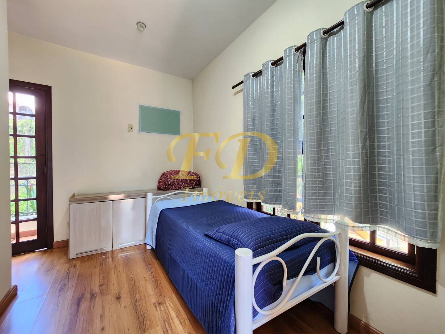 Casa, 7 quartos, 235 m² - Foto 27