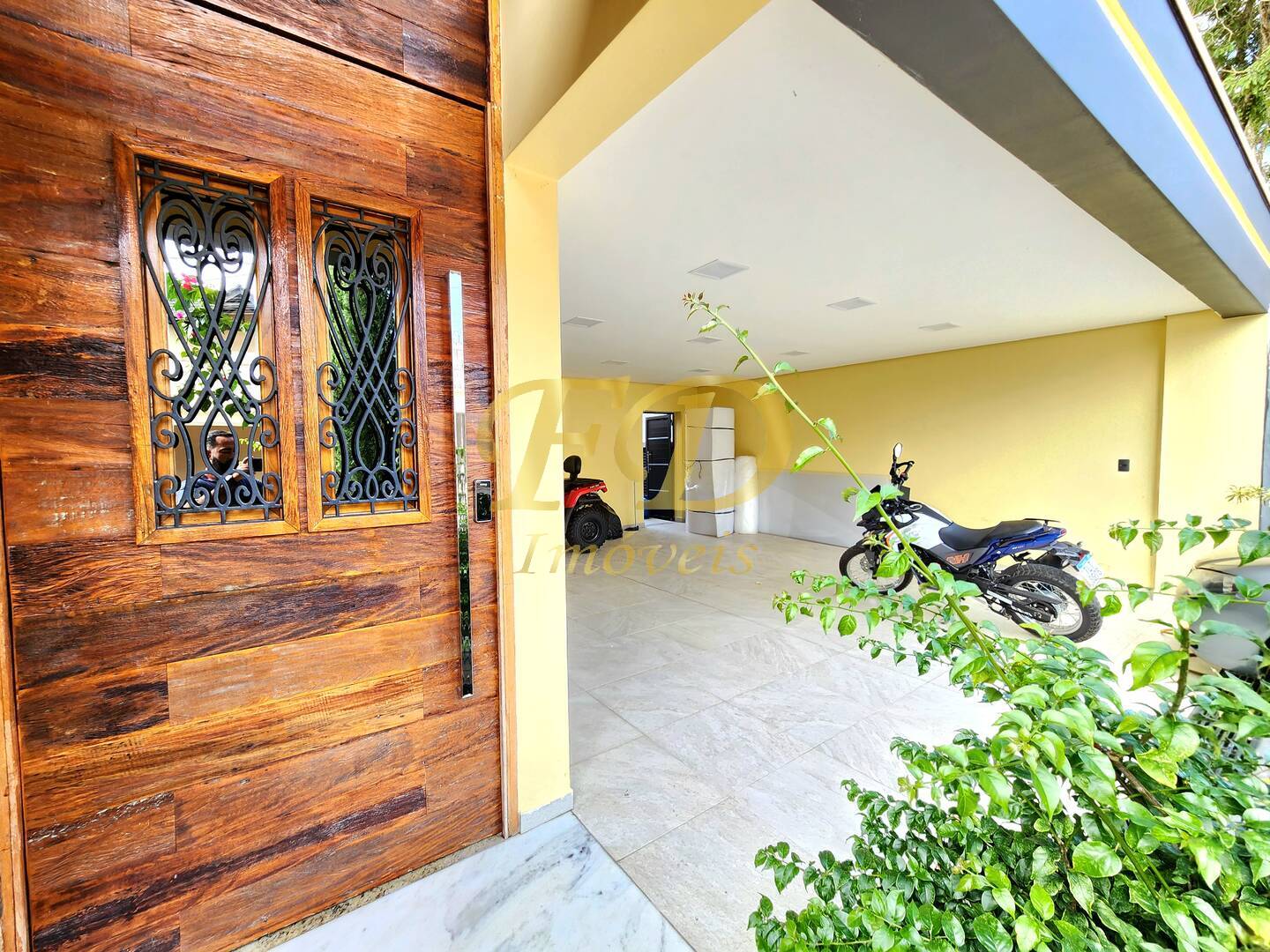 Casa, 6 quartos, 327 m² - Foto 4