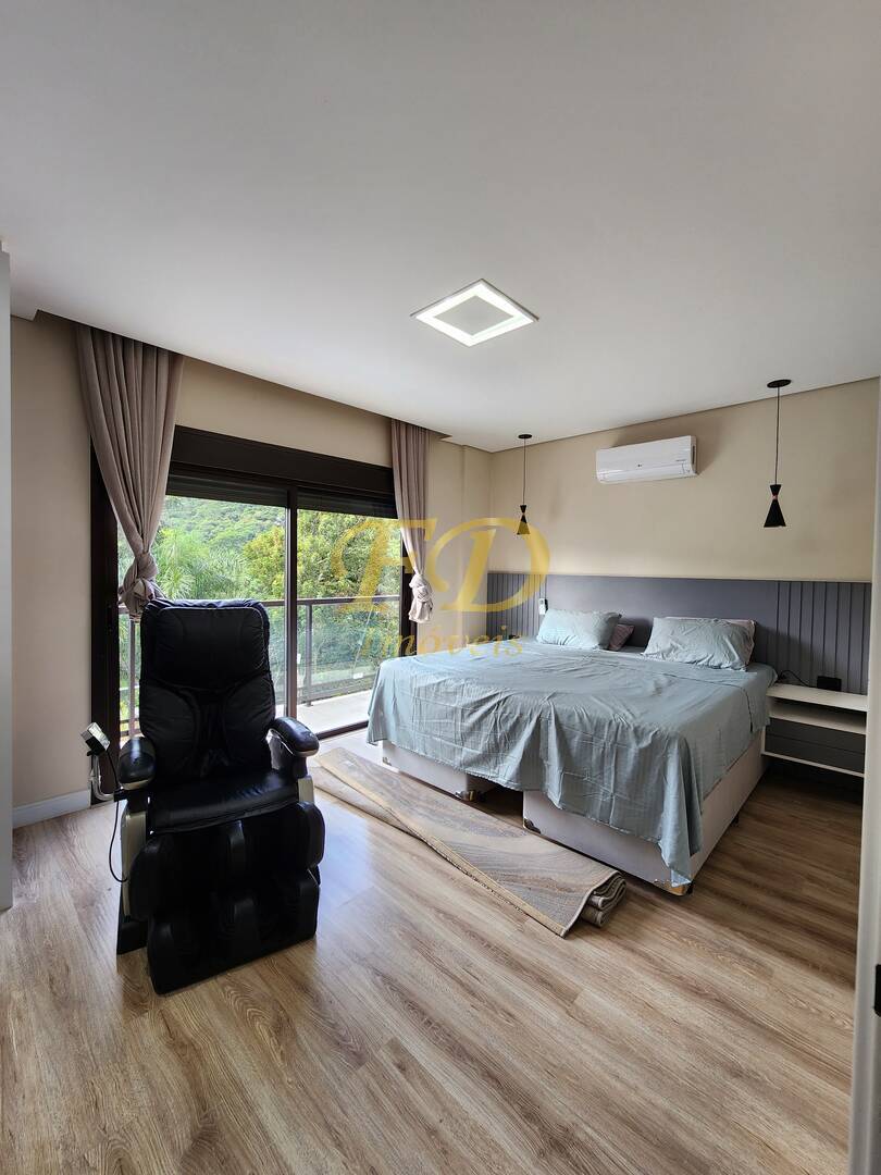 Casa, 6 quartos, 327 m² - Foto 37