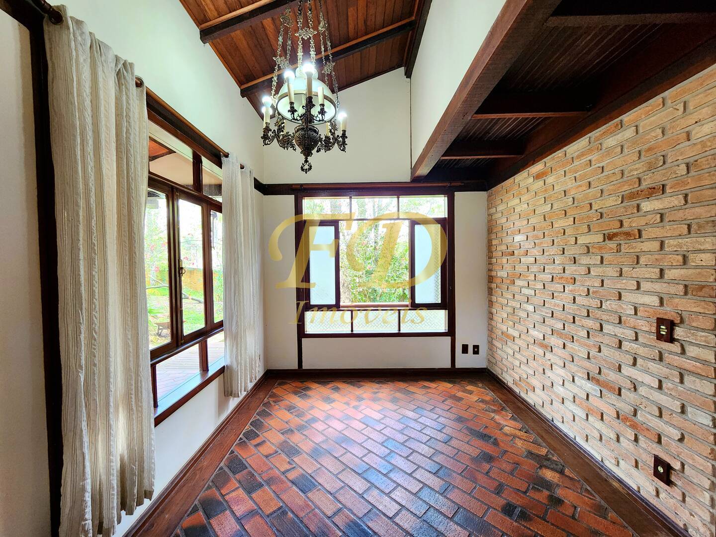 Casa, 4 quartos, 219 m² - Foto 34