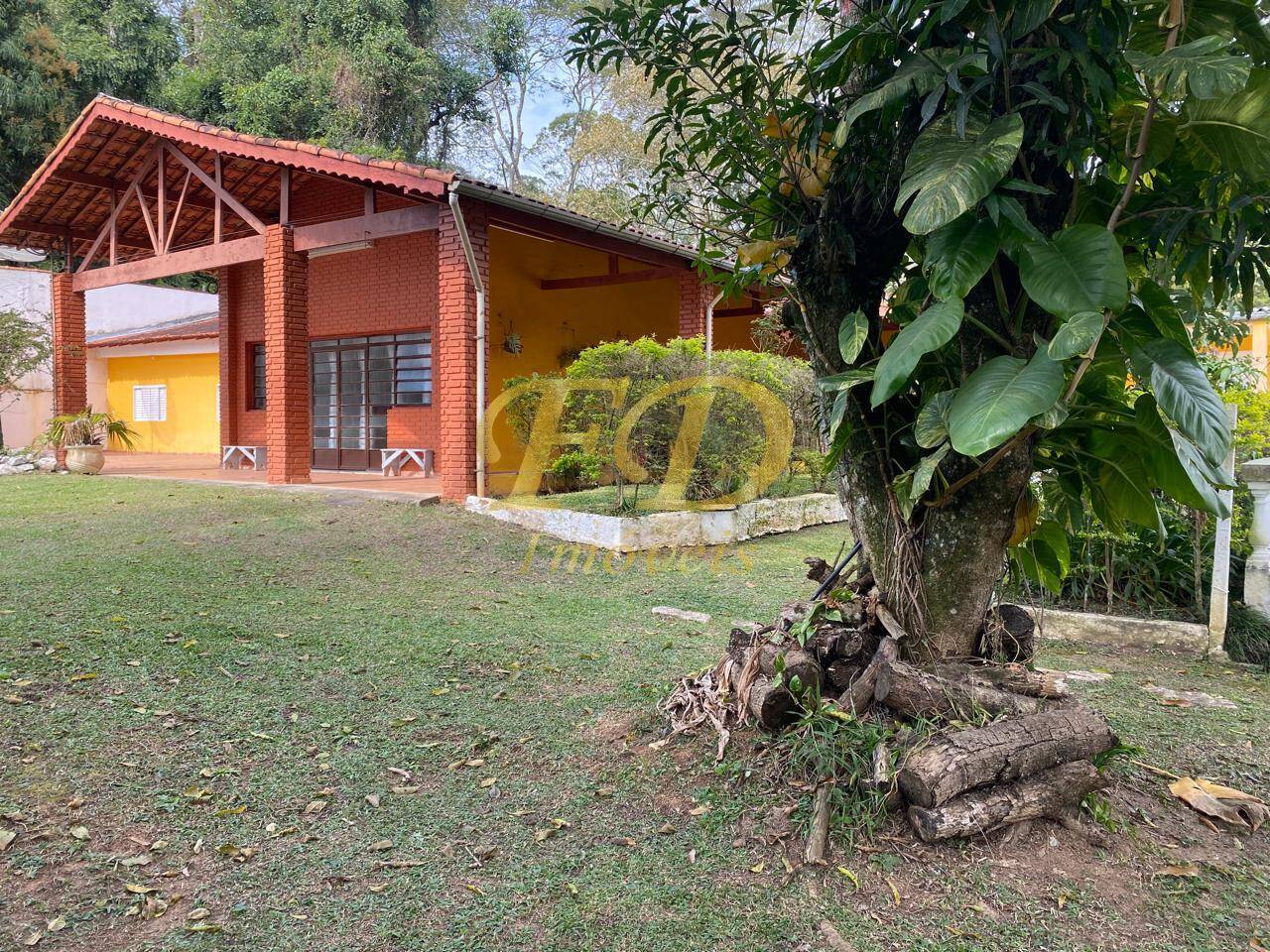 Sítio, 4 quartos, 3000 m² - Foto 2