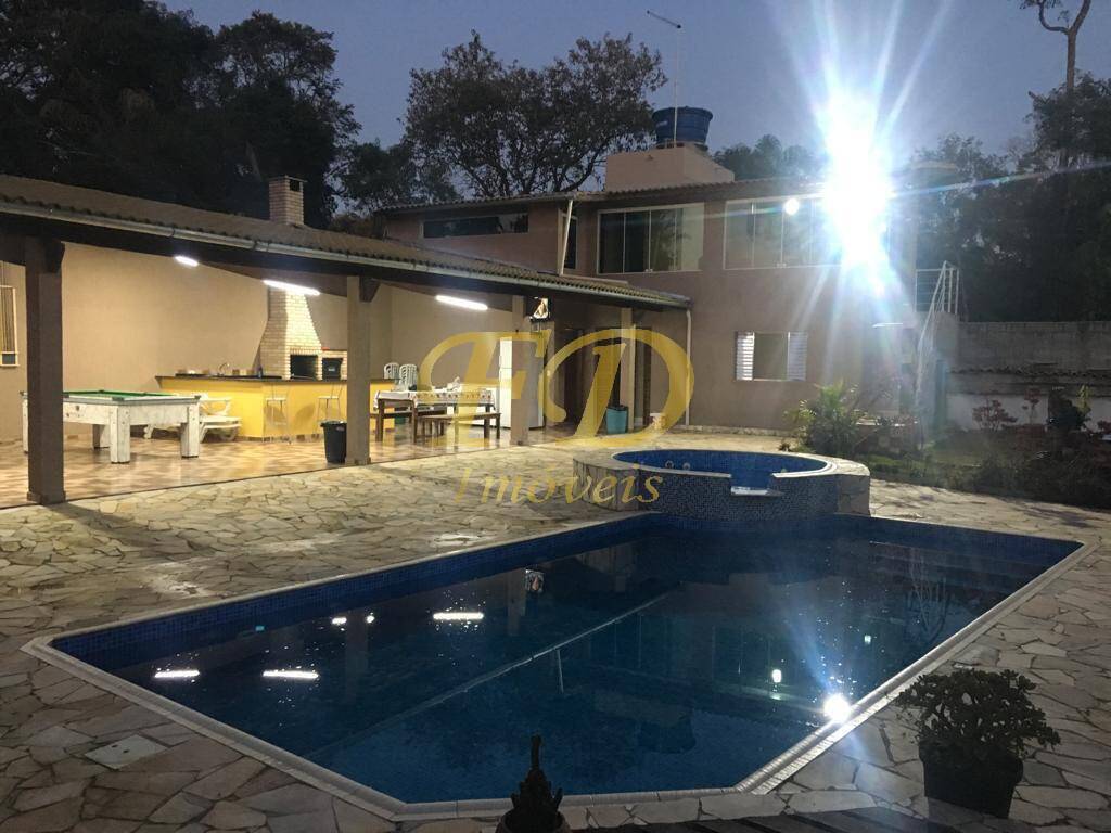 Sítio, 5 quartos, 2100 m² - Foto 8