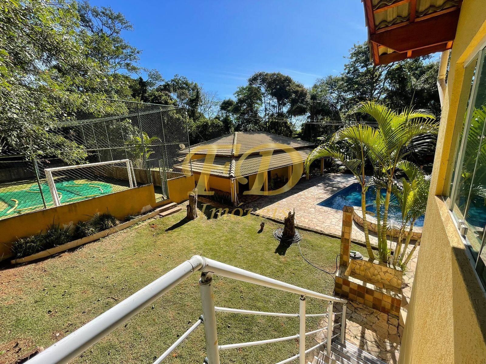 Sítio, 5 quartos, 2100 m² - Foto 1
