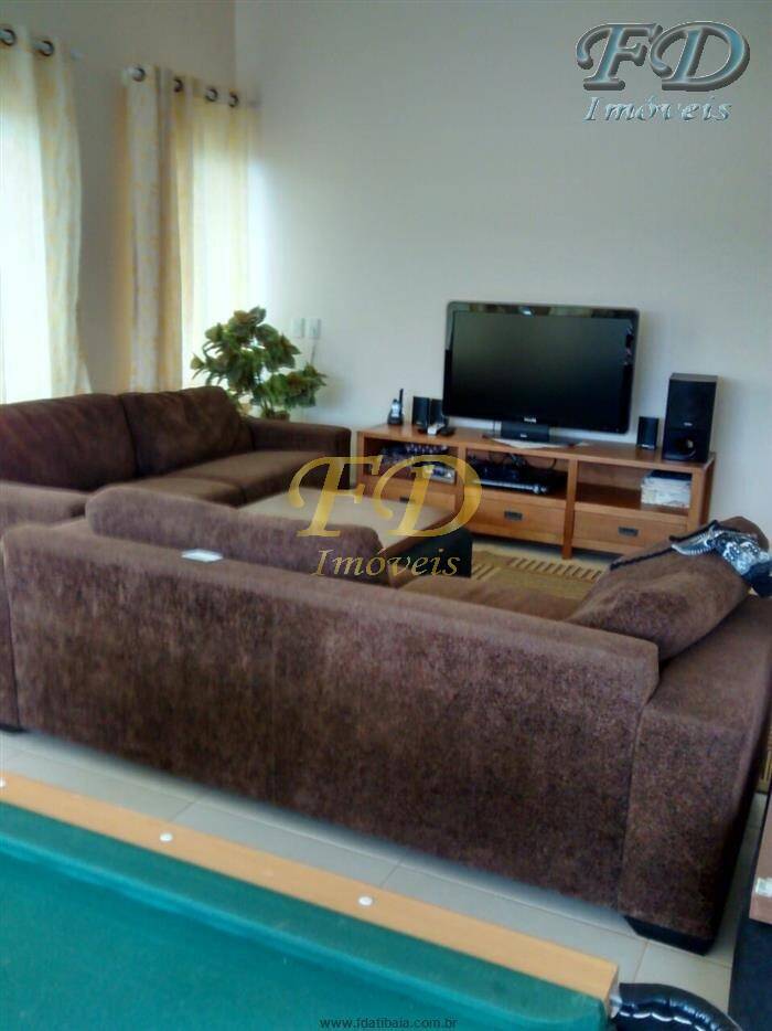Chácara à venda com 3 quartos, 450m² - Foto 1