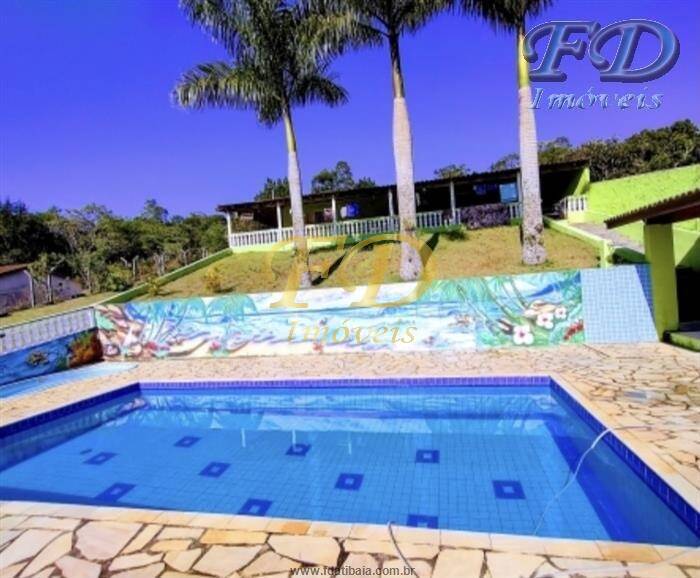 Chácara, 3 quartos, 2800 m² - Foto 1