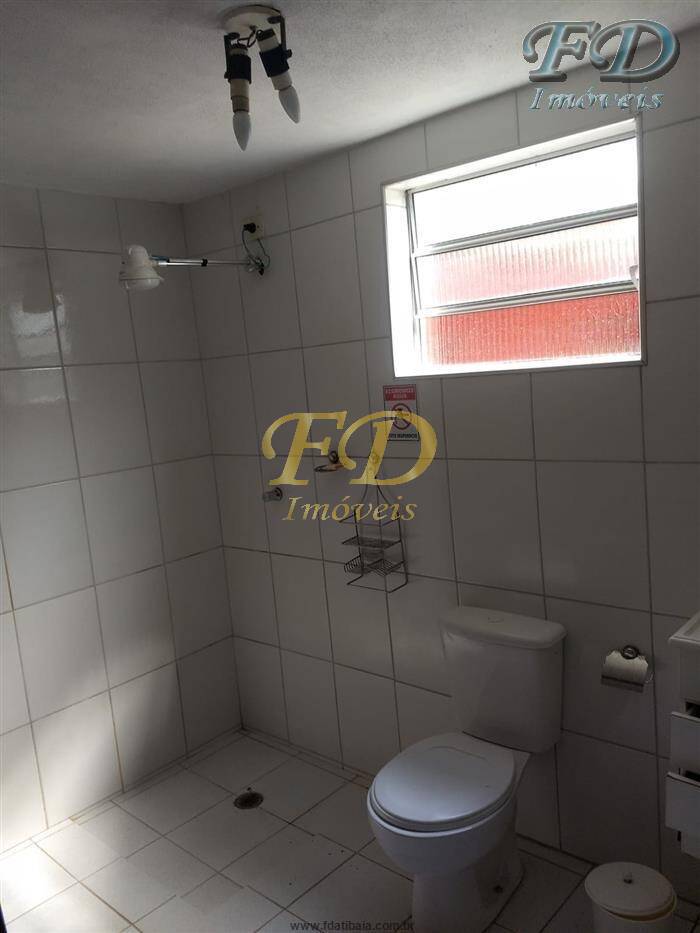 Chácara à venda com 3 quartos, 180m² - Foto 9