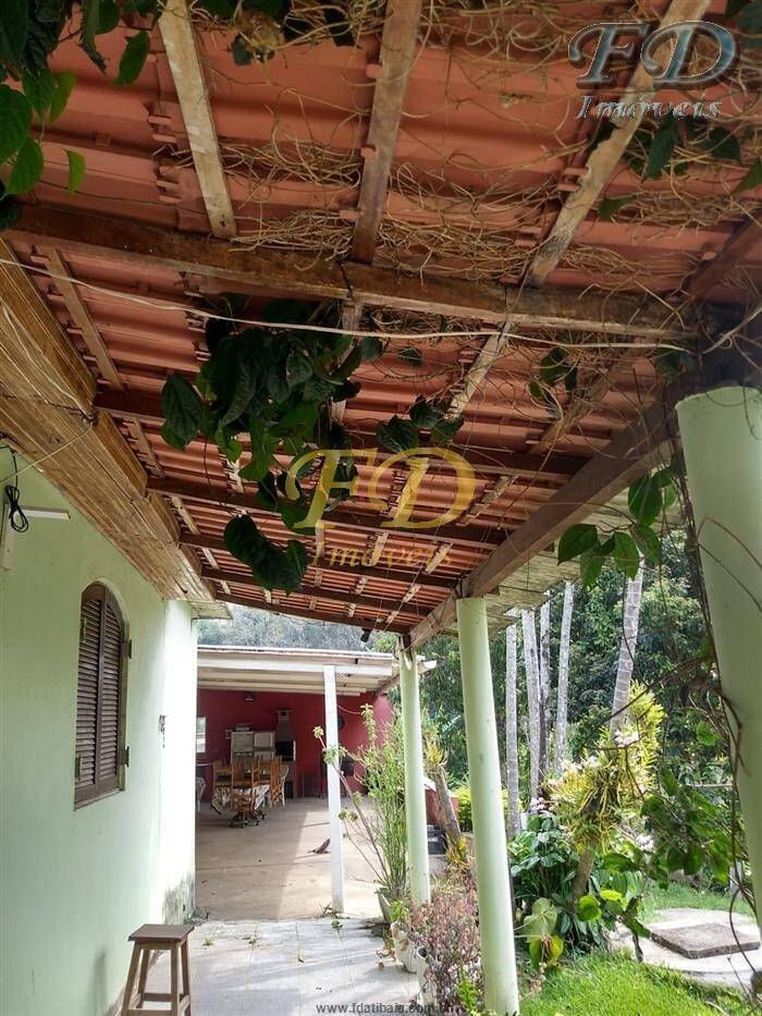 Chácara à venda com 3 quartos, 180m² - Foto 13