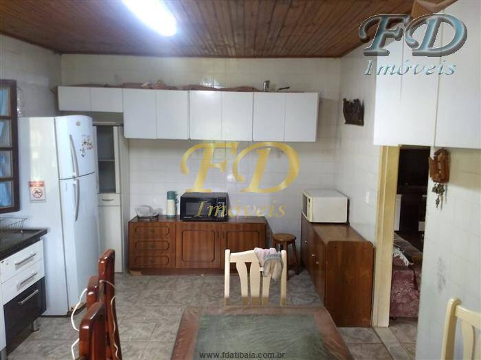 Chácara à venda com 3 quartos, 180m² - Foto 16