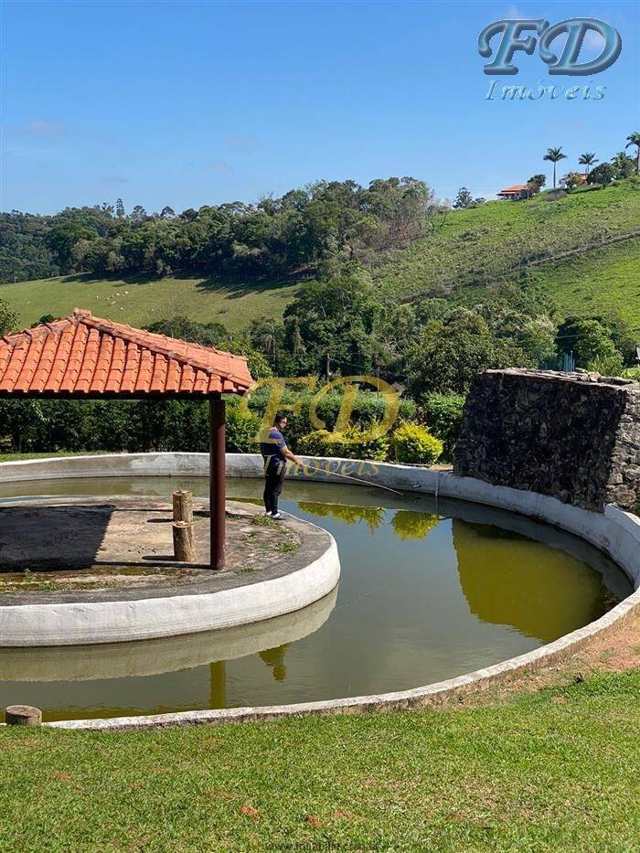 Sítio à venda com 5 quartos, 1000m² - Foto 5