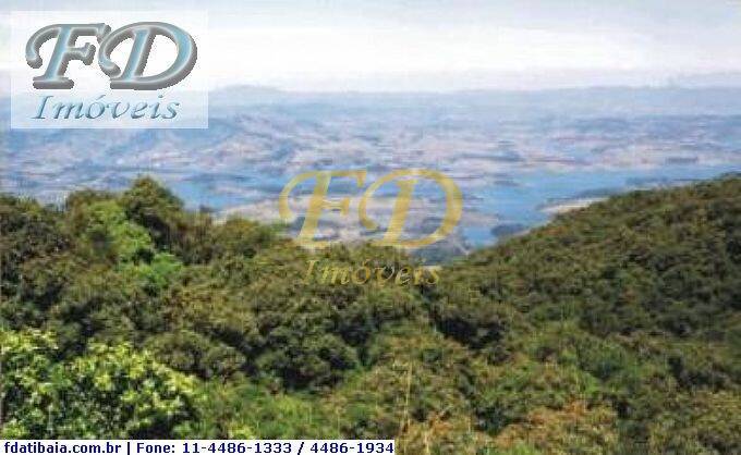 Chácara à venda com 7 quartos, 700m² - Foto 2