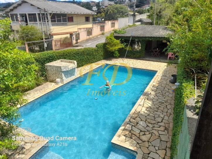 Chácara, 3 quartos, 1000 m² - Foto 1