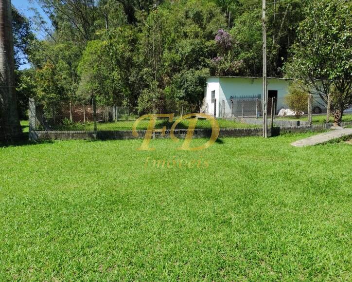 Sítio à venda com 3 quartos, 800m² - Foto 2