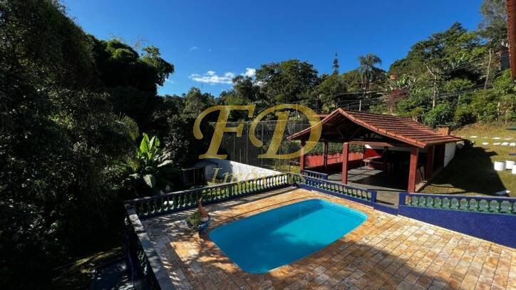 Chácara, 4 quartos, 1350 m² - Foto 2